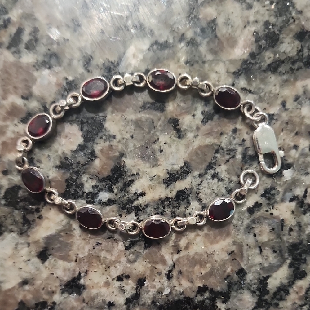 Vintage 925 Sterling Silver Natural Garnet‎ Link Bracelet
